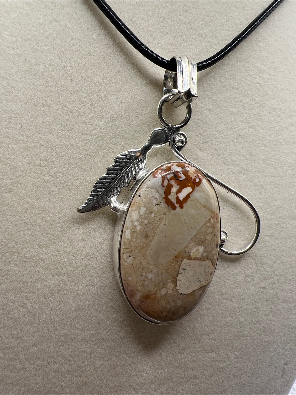 Crazy Lace Agate Pendant Necklace - Picture 3 of 3